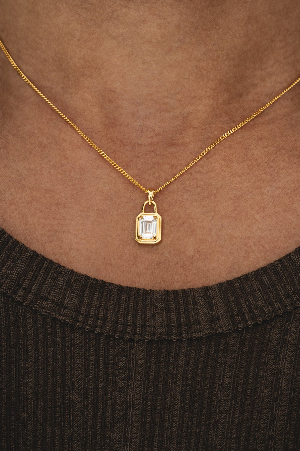 Solitaire Necklace - Gold