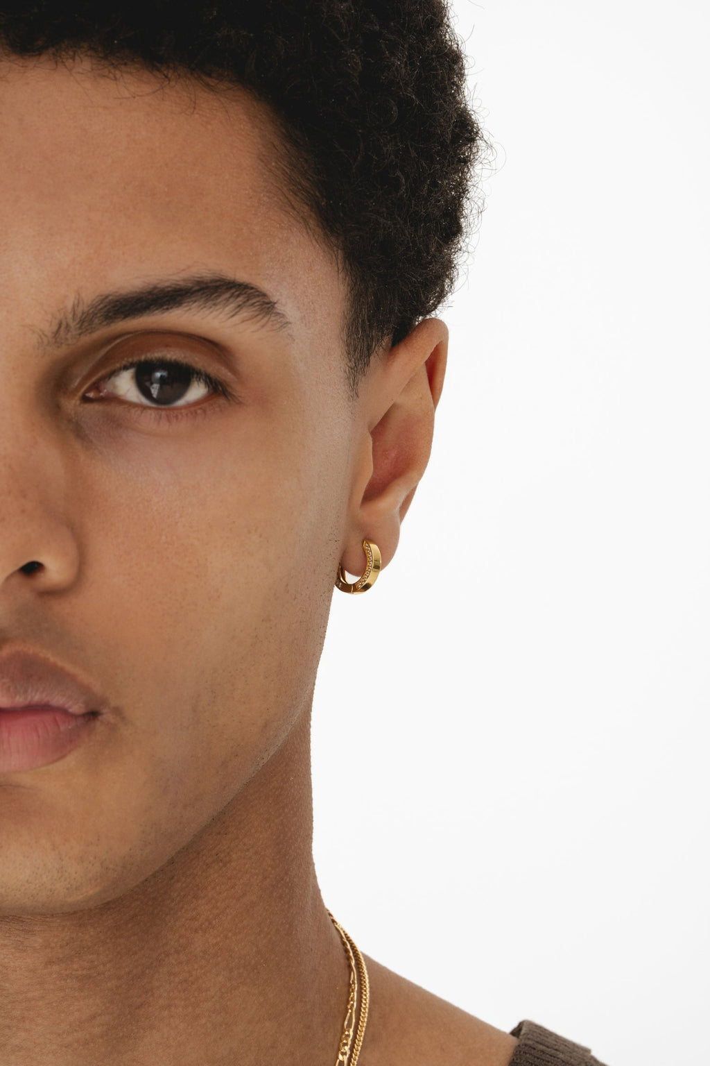 Side Set Hoop - Gold